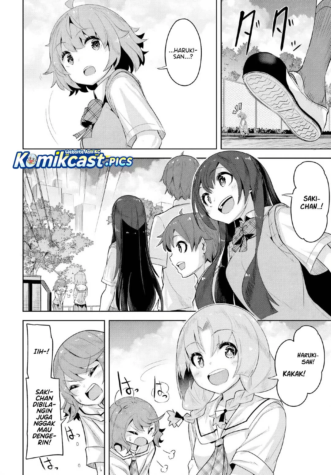 A Neat and Pretty Girl at My New School Is a Childhood Friend Who I Used To Play With Thinking She Was a Boy Chapter 37 - halaman 13