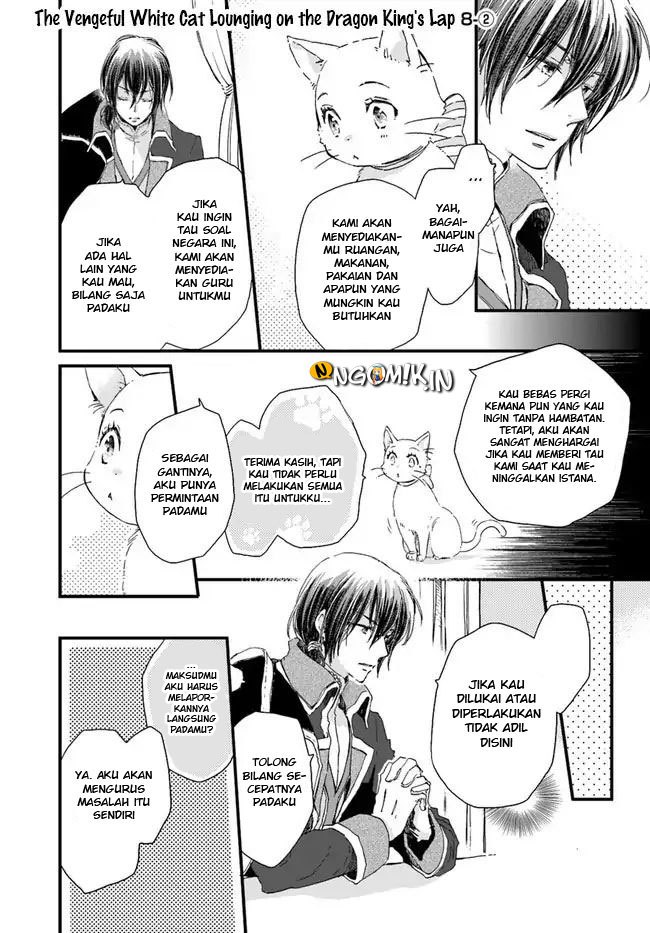 A Vengeful White Cat Lounges Around on the Dragon King’s Lap Chapter 8 - halaman 10