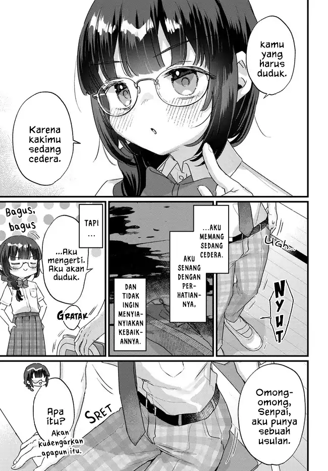 Chiisakute Kawaii Bungeibu no Chiteki na Senpai o, Hiza no Ue ni Nosetara Mainichi Suwattekuru you ni natta Chapter 1 - halaman 11