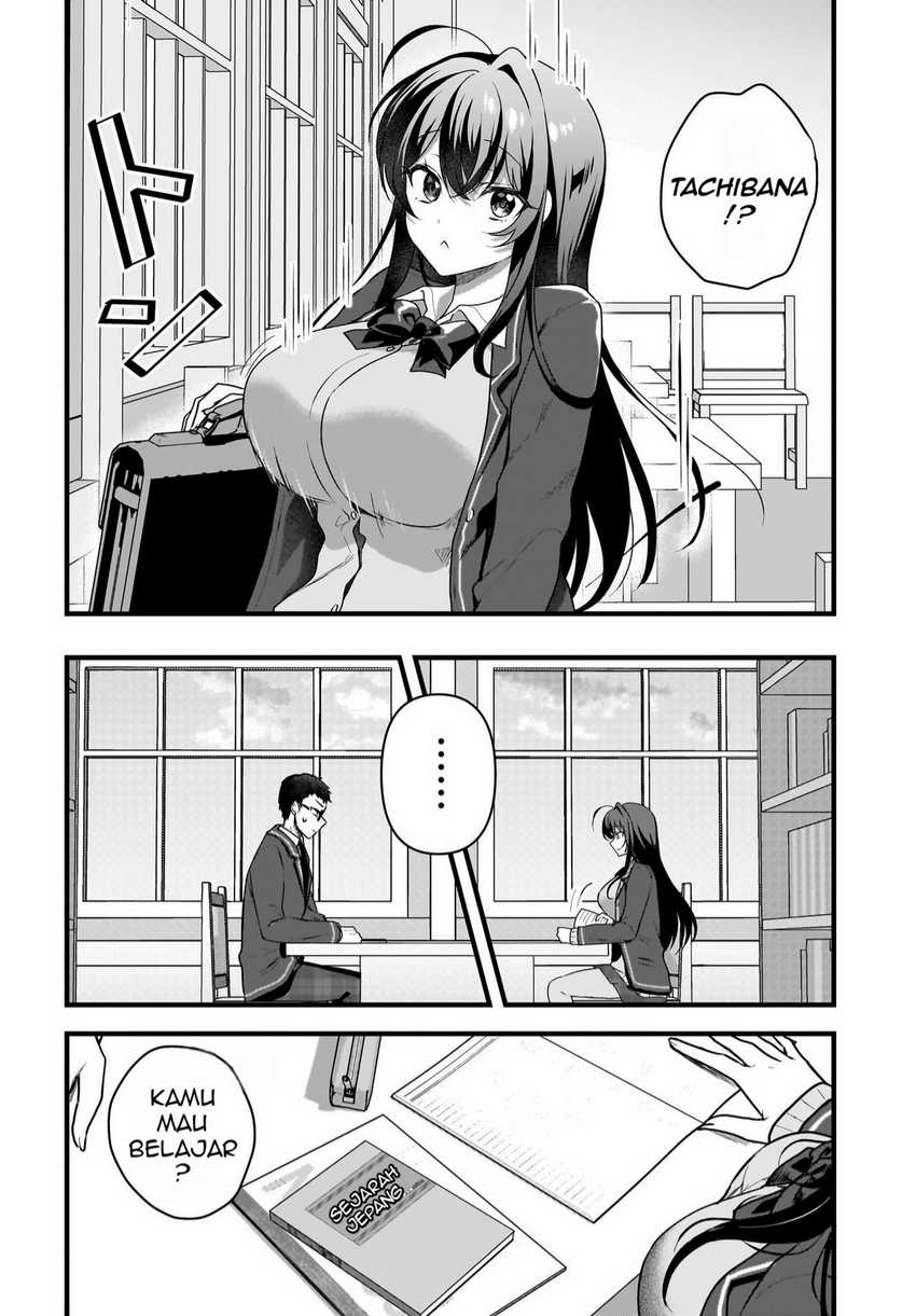 Gari Tsutomu-kun to Uraaka-san – Sanzan Osewa ni Natteiru Ero-kei Uraaka Joshi no Shoutai ga Kurasu no Idol Datta Ken Chapter 4 - halaman 11