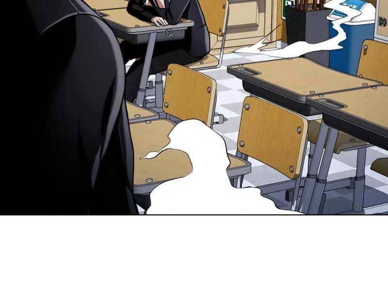 The 18-Year-Old Spy Chapter 32 - halaman 207