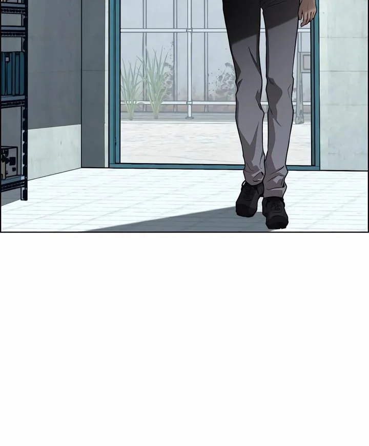 The Man Chapter 253 - halaman 52