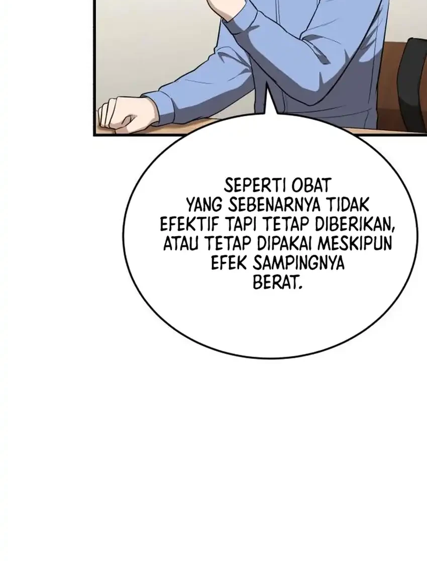 The Regressed Doctor Just Wanted to Live Quietly Chapter 56 - halaman 55