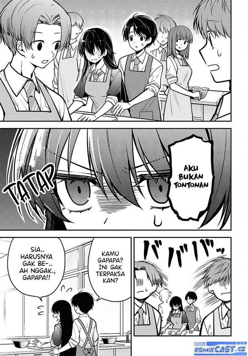 Tonari no Seki no Yankee Shimizu-san ga Kami o Kuroku Sometekita Chapter 2 - halaman 24