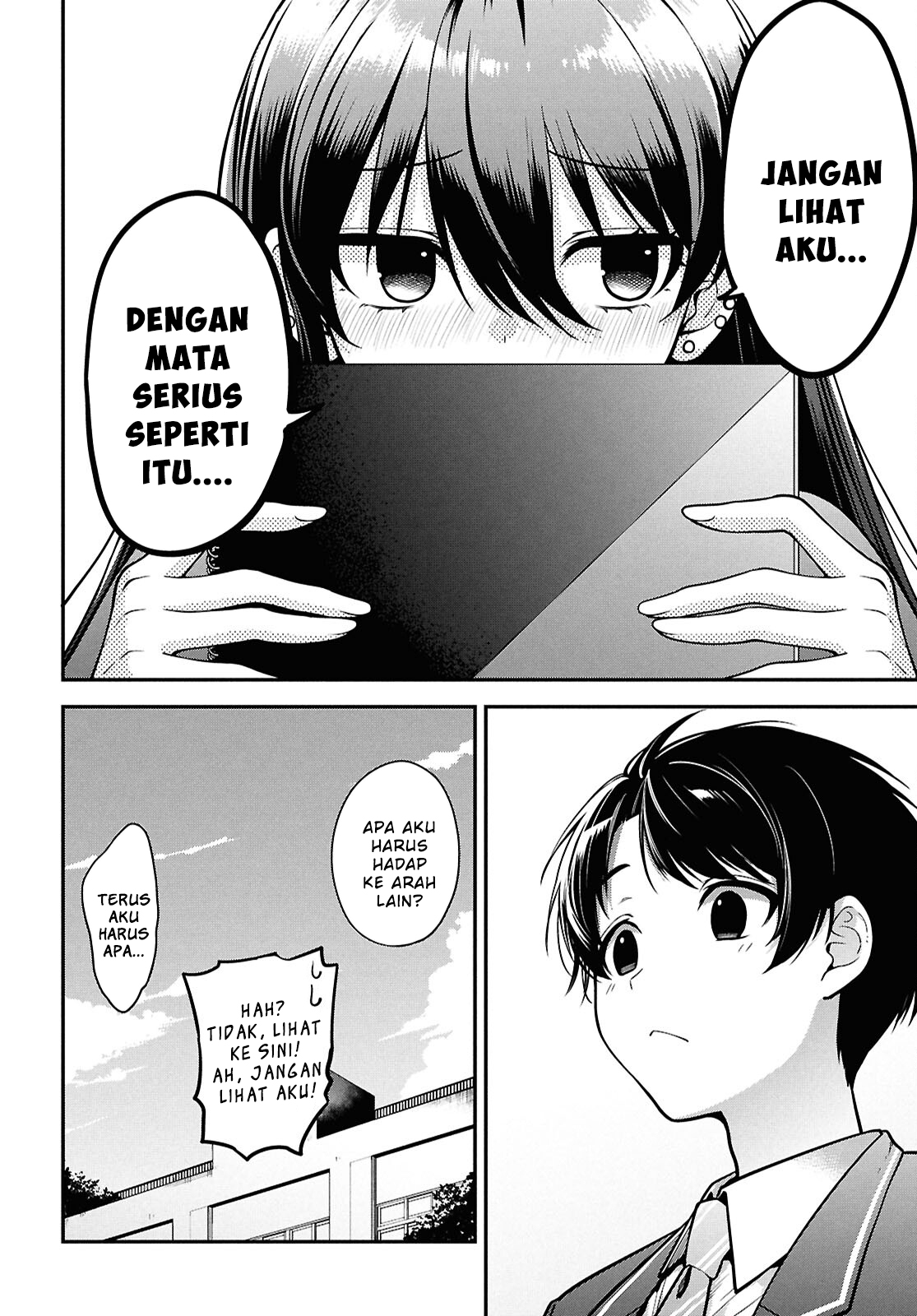 Tonari no Seki no Yankee Shimizu-san ga Kami wo Kuroku Sometekita Chapter 1 - halaman 32